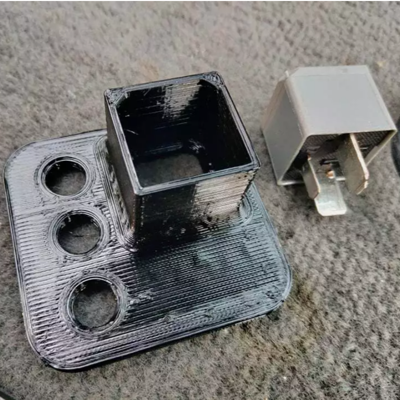 Body Wiring Grommet with Relay Holder